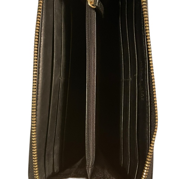 Michael Kors Black and Tan Logo Wallet - Picture 6 of 7